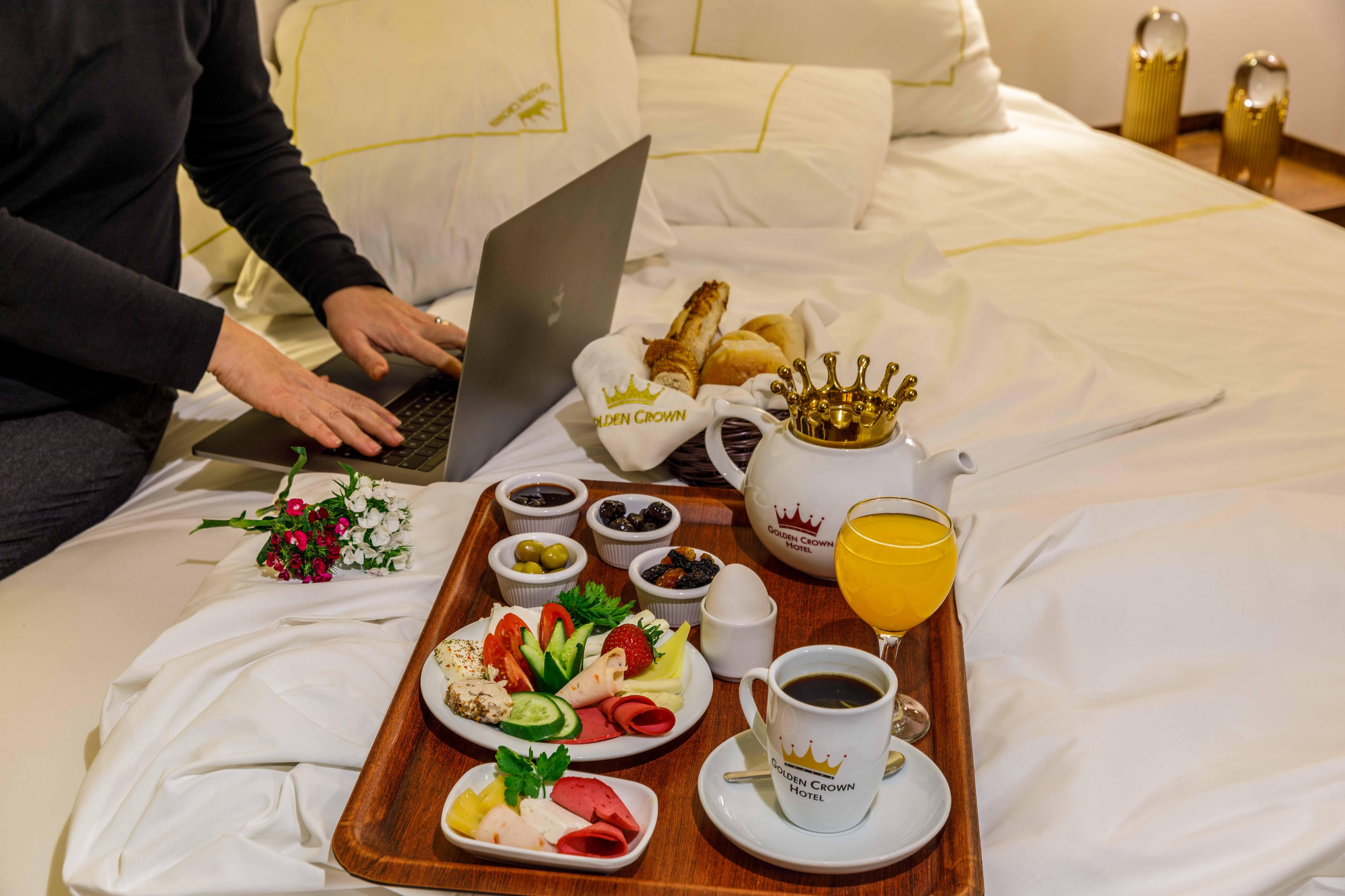 Hotel Golden Crown Istanboel